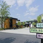 The Verb Hotel