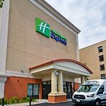 Holiday Inn Express Boston By Ihg