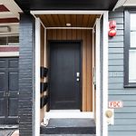 Luxe Duplex Near Beach By Seaport And Convention Centre Bcec