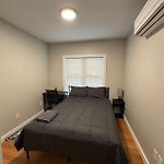 Homestay In Boston West Bellflower Street