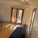 Homestay In Boston Pearl Street