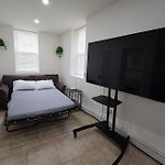 1-Bedroom Apt-9B1 20 Minutes To Downtown Boston