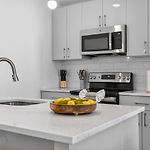 Luxe 3Bd Allston