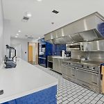 Luxury Massive Penthouse In Watertown