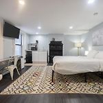 Centrally Located Stay In Boston\'S Bay