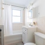 152 Quite & Bright & Spacious Apt In Brighton