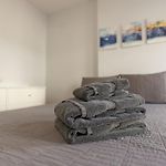 Your Home Base, Cozy 2Br
