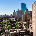 Courtyard By Marriott Boston Downtown