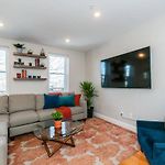 Boston Apartment Near T