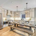 Contemporary Farmhouse-Style Retreat Near T