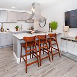 Cozy Apartment Near T