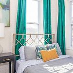 Sleek Boston Condo Near South End