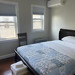 Airport Room With Free Parking