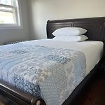 Airport And Boston Room