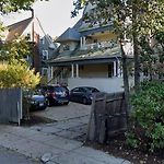 -No70- Fancy Room In A House - Walking Distance To Green Line T Station - Centrally Located At Brighton Boston
