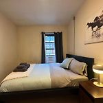 -No3C- Private Room In A Cozy Apartment - Steps To T Orange Line & Boston Medical Center - South End Near Downtown Boston