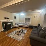 -No68- Fancy Room In A House - Steps To Boston College & Green Line At Brighton Boston