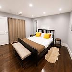 New 4-Bedroom, 5 Bed, 2.5Bath Near Downtown Boston