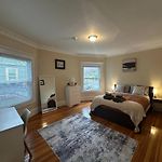 -No65- Fancy Room In A House - Steps To Boston College & Green Line At Brighton Boston