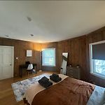 -No68- Fancy Room In A House - Steps To Boston College & Green Line At Brighton Boston