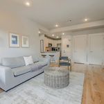 Prime Location Newbury Street 1Br