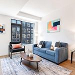 Bright Seaport Apt Walk To Waterfront Dining
