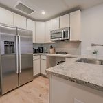 Modern 1Bed 1Bath In Back Bay