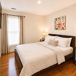 A New 3 Bedroom 4 Beds 2 Bath, Apt 3
