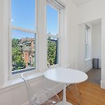 Stylish Boston Stay, Walk To T & Newbury St!