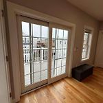 Homestay In Boston West Bellflower Street