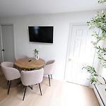 Modern Apt In E Boston - Walk To Airport