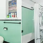 Downtown Apt, Perfect For Medical Workers