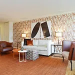 Apartment Furnished Quarters At Longfellow Boston
