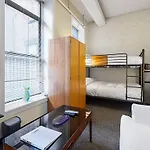 Apartment Studio Ready 4 Students & Traveling Professionals! 310 Boston