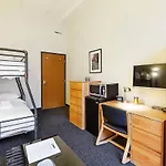 Studio Ready 4 Students & Traveling Professionals! 310 *