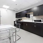 Studio Ready 4 Students & Traveling Professionals! 310