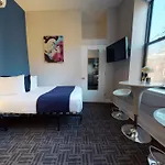 Charming In Brownstone, C. Ave #33 Aparthotel