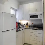 Apartment Small Fully Equipped Contemporary Near Mgh Boston