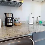 Charming In Brownstone, C. Ave #33 Aparthotel Boston