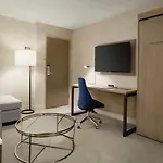 Doubletree By Hilton - Cambridge Hotel Boston