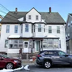Apartment Harvard Allston Campus Three-bedroom Two Bath Executive *