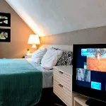 Executive Loft - Harvard Allston Campus Apartment Boston