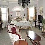 463 Beacon Street Boston