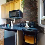 Apartment South End Perfect For Work Travel #26 *