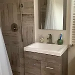 Beautiful 2-bedroom, 2-bath Townhouse *