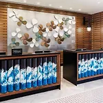 Homewood By Hilton Seaport District Hotel 3*