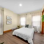 Comfy 1br 1bh Near Med * Boston