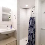 Apartment Modern In Center, Near Common Boston