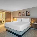 Hilton Garden Logan Airport Boston