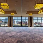 Intercontinental By Ihg Hotel 5*